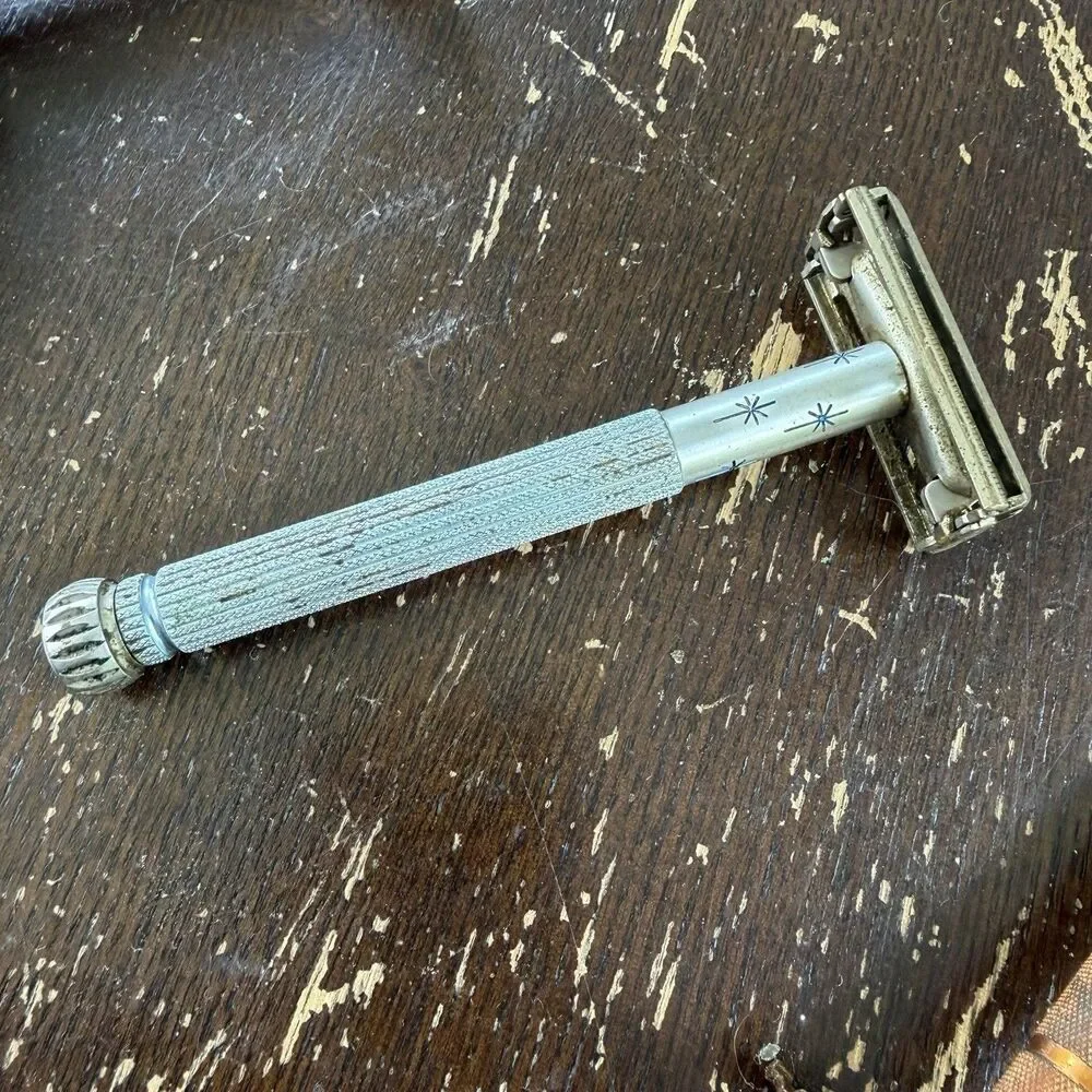 Antique Safety Shaving Razors Lot + Gillette Thin Blades